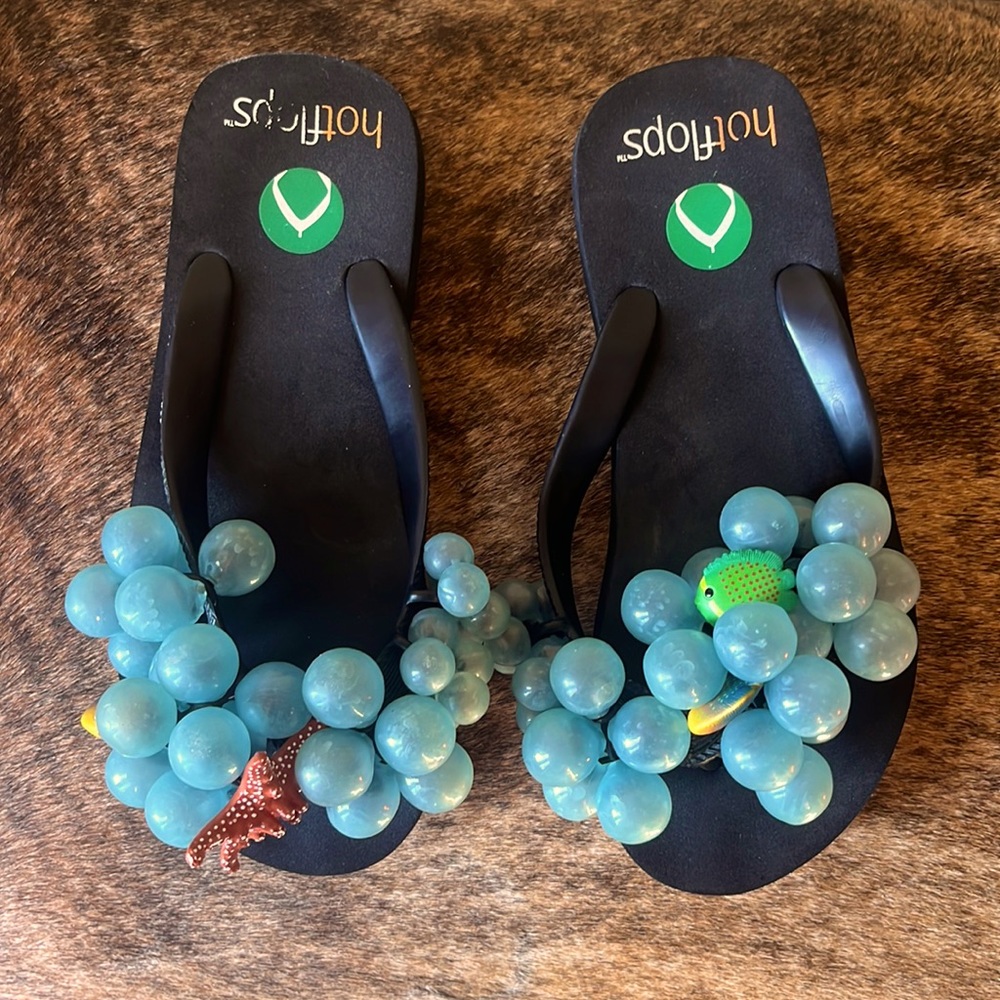 Hotflops ocean fun flip flops